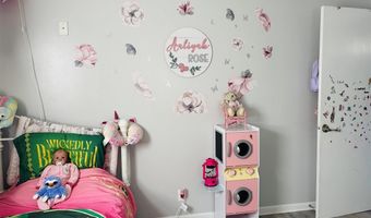 202 W Walnut St, Bainbridge, IN 46105