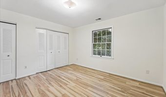 5032 KING DAVID Blvd, Annandale, VA 22003
