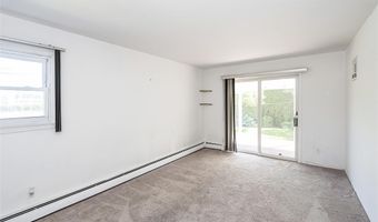 49 Lee Ave, Albertson, NY 11507
