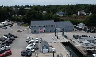 3 Division St 2A, Warwick, RI 02818