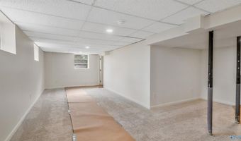 131 Skidmore Dr NW, Arab, AL 35016