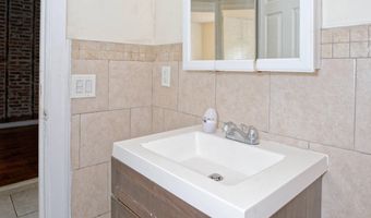 135 4th Ave, Albany, NY 12202