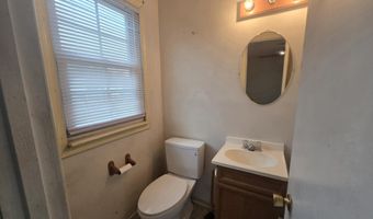 22 FOREST CREEK Dr, Dover, DE 19904