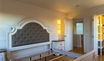 481 Oliphant Ln, Middletown, RI 02842