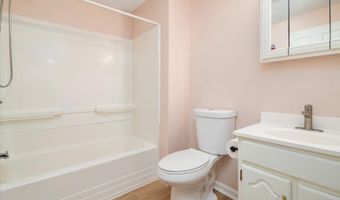 216 S WASHINGTON St, Baltimore, MD 21231