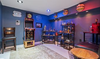 540 Lonsvale Dr, Anderson, IN 46013