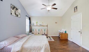 3 STELLA Dr, Reading, PA 19608