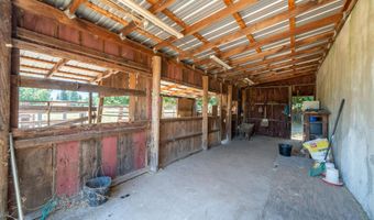 21169 Shelly Ln, Anderson, CA 96007