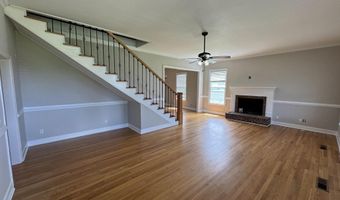 102 W Lane St, Albertville, AL 35950