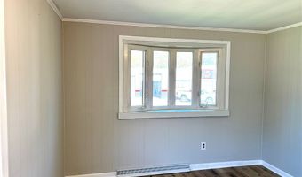 572 W Main St, Adena, OH 43901