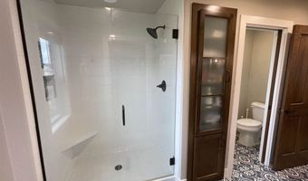 6860 W DESIGN Dr, Appleton, WI 54942