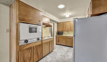 221 S Iris St, Carson City, NV 89703