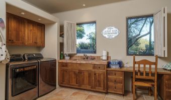 8601 E CAREFREE Dr, Carefree, AZ 85377