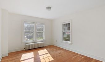 37 Bilodeau Ct, Burlington, VT 05401