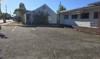 905 QUEEN Ave SW, Albany, OR 97321