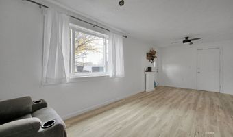 5 Lamar Dr, Athens, OH 45701