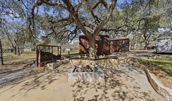 828 SHADY GROVE Ln, Adkins, TX 78101