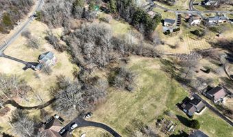 Bogey Drive, Abingdon, VA 24211
