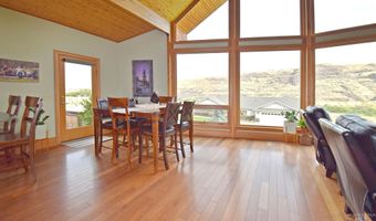 66 Appleford Ct, Asotin, WA 99402
