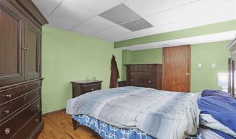 3501 Bloomer Dr, Alton, IL 62002