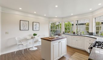 245 Inverness Ct, Alameda, CA 94502