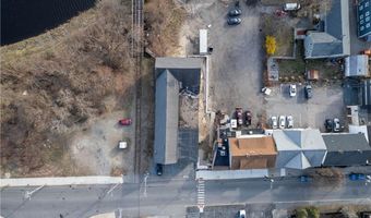 332 River St, Woonsocket, RI 02895