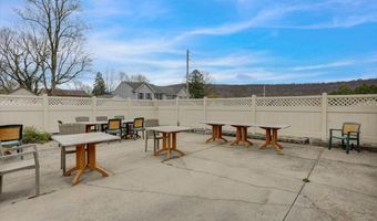 16 COLUMBIA Ave, Reading, PA 19606