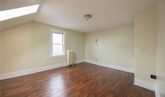 200 Woodward Ave, East Providence, RI 02914