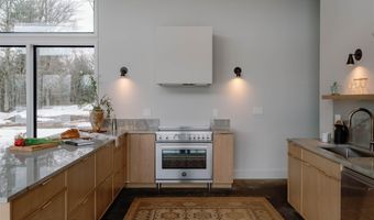 11 Franklin Ln, Accord, NY 12404