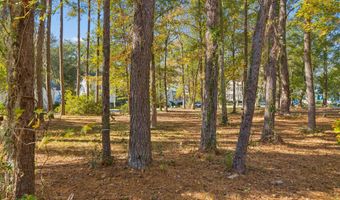 7 N Loudon, Beaufort, SC 29906
