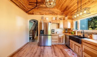 48 Wagon Box Rd, Story, WY 82842