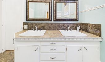501 Fairview Ave, Abbeville, LA 70510