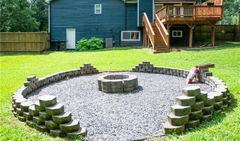 2622 Kellogg Creek Rd, Acworth, GA 30102