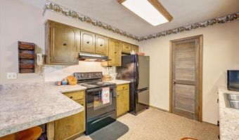 600 Forest Dr, Bloomfield, IN 47424