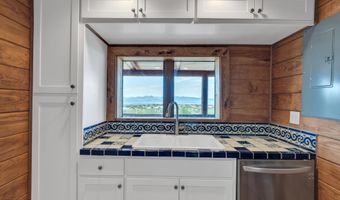 2 SCENIC RIDGE Rd N, Alpine, TX 99999