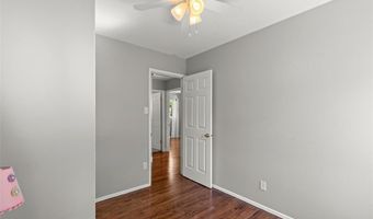 8225 Marvale Ln, Affton, MO 63123