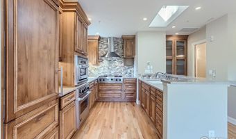 1824 Pearl St B, Boulder, CO 80302