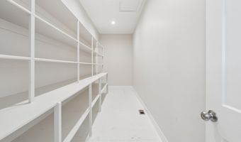 735 E 850 S, Centerville, UT 84014