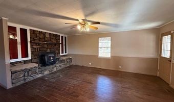 2389 Newport Rd, Batesville, AR 72501