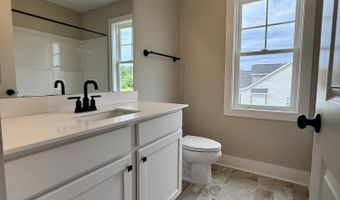 145 Spring Meadows Dr, Aberdeen, NC 28315