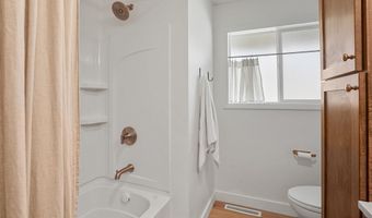 2039 Occidental Ave, Burley, ID 83318