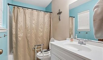 3601 Henrietta Ave, Bartlesville, OK 74006