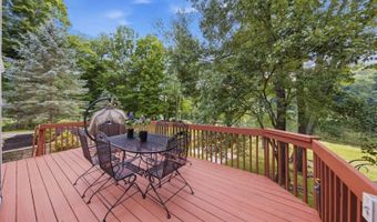 80 Skytop Rd, Andover, NJ 07860