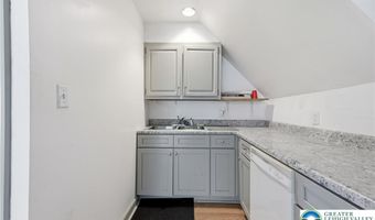 202 N 17th St D, Allentown, PA 18104