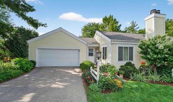 19 Sugar Maple Trl, Madison, WI 53717