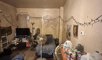 71 1st St, Bangor, ME 04401