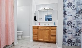 484 BROUGH Rd, Abbottstown, PA 17301