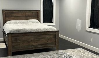 711 1ST St, Brookings, OR 97415