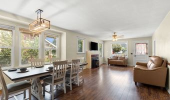344 S 3RD St, Athena, OR 97813