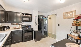 4633 Barrington Dr, Austintown, OH 44515